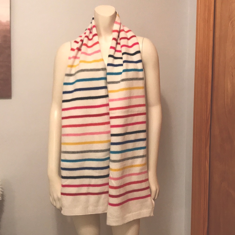 Crazy stripe gap scarf